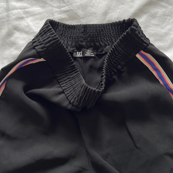 Zara chiffon joggers with stripes - Picture 2 of 4